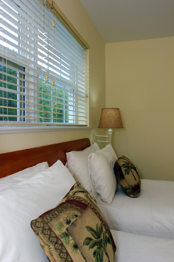 Island Time Villas George Town Esterno foto